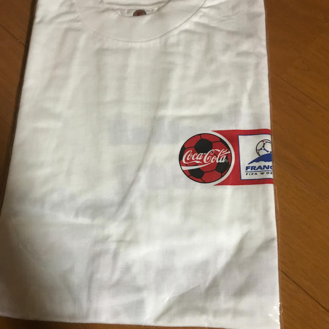 コカ・コーラ(コカコーラ)のコカコーラの景品Tシャツ エンタメ/ホビーのコレクション(ノベルティグッズ)の商品写真