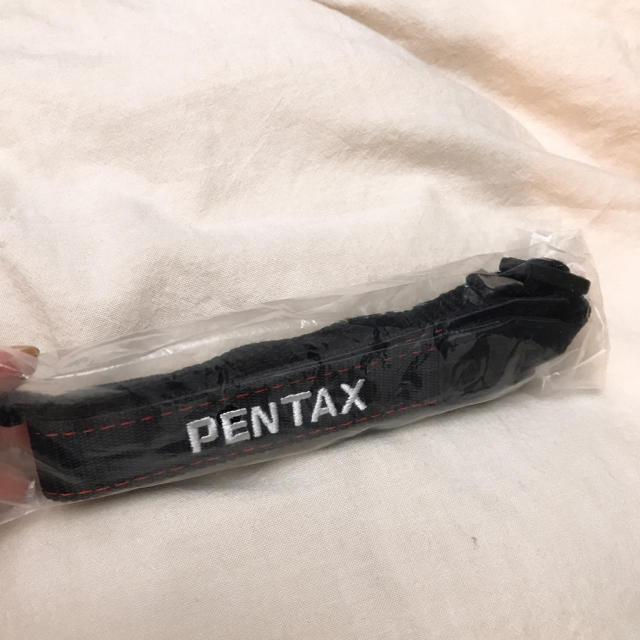PENTAX(ペンタックス)のpentax   ショルダーベルト スマホ/家電/カメラのカメラ(ミラーレス一眼)の商品写真