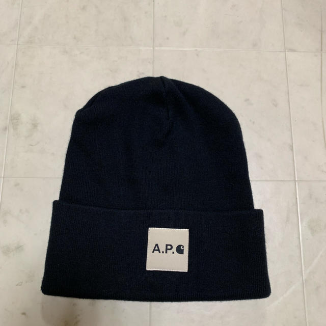 A.P.C(アーペーセー)のCARHARTT WIP × A.P.C.  APC ニットキャップ メンズの帽子(ニット帽/ビーニー)の商品写真