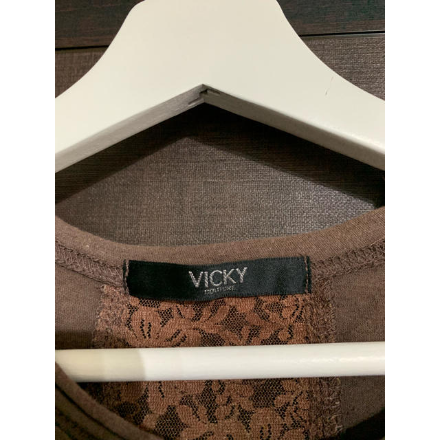 VICKY(ビッキー)のビッキー VICKY カジュアル Tシャツ レース レディースのトップス(Tシャツ(半袖/袖なし))の商品写真