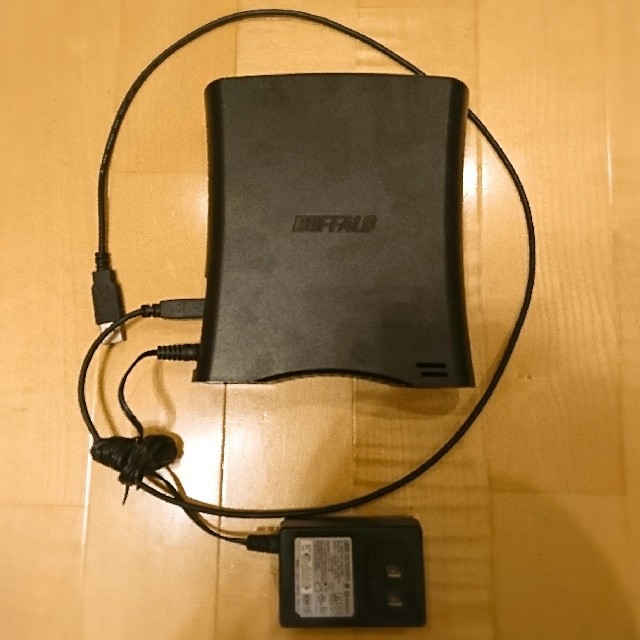 外付けハードディスク バッファロー 1TB