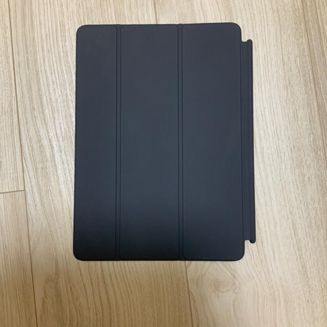 iPad(アイパッド)のiPad 9.7インチ用 Smart Cover チャコールグレー スマホ/家電/カメラのスマホアクセサリー(iPadケース)の商品写真