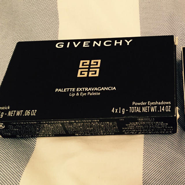 GIVENCHY(ジバンシィ)の新品★ジバンシィ メイクパレット コスメ/美容のキット/セット(コフレ/メイクアップセット)の商品写真