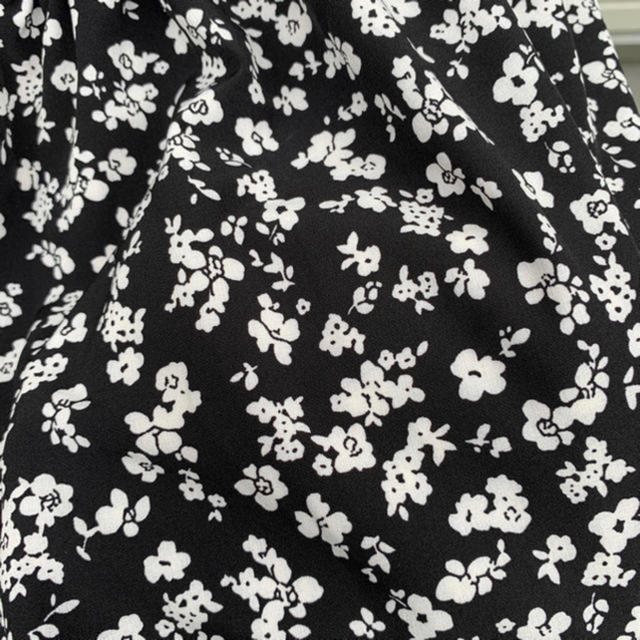 しまむら(シマムラ)の花柄 キャミワンピ レディースのワンピース(ロングワンピース/マキシワンピース)の商品写真