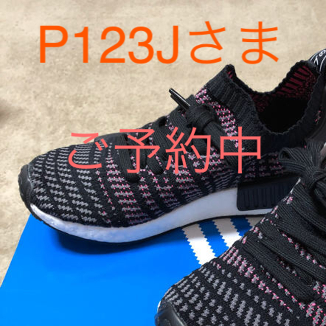 adidas(アディダス)のアディダスオリジナルス NMD_R1 STLT PK レディースの靴/シューズ(スニーカー)の商品写真