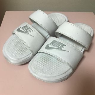 ナイキ(NIKE)のここ様専用(サンダル)