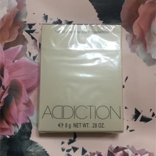 アディクション(ADDICTION)の🖤新品未開封 アディクション ザ グロウファンデーション001番🖤(ファンデーション)