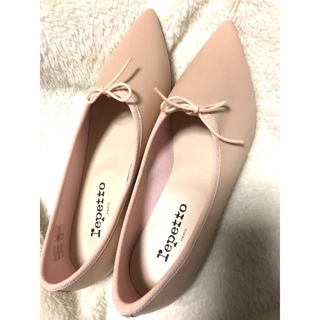 repetto(レペット)の☆週末限定セール☆ repetto   レペット  ポインテッドトゥ 39.5 レディースの靴/シューズ(バレエシューズ)の商品写真