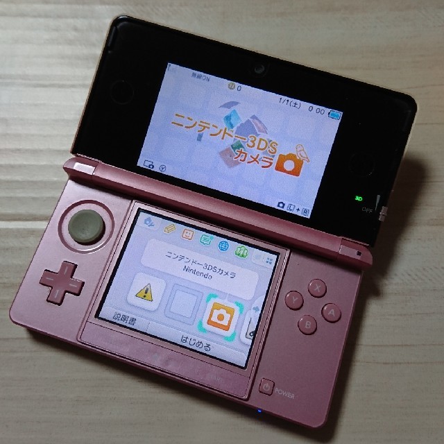 ニンテンドー3DS(ニンテンドー3DS)の【本日発送】3DS ミスティピンク エンタメ/ホビーのゲームソフト/ゲーム機本体(携帯用ゲーム機本体)の商品写真