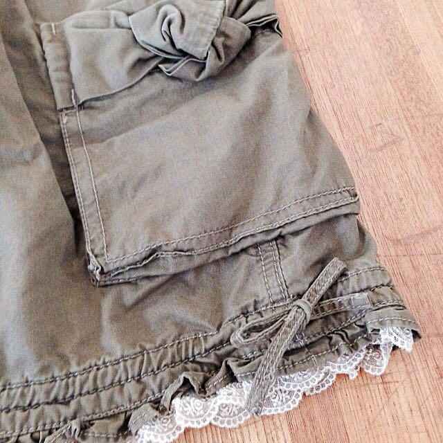 franche lippee(フランシュリッペ)のカーキ色のスカート レディースのスカート(ミニスカート)の商品写真