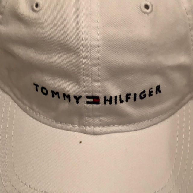 TOMMY HILFIGER(トミーヒルフィガー)の新品 トミーヒルフィガー    キャップ ホワイト メンズの帽子(キャップ)の商品写真