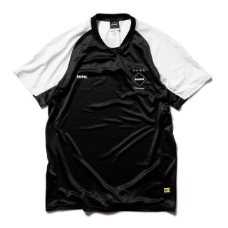 エフシーアールビー(F.C.R.B.)の中古美品 FCRB 18AW GAME SHIRTS Lサイズ 黒 送料込(Tシャツ/カットソー(半袖/袖なし))