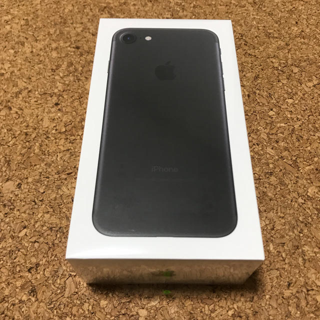 iPhone 7 Black 32 GB docomo