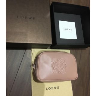 ロエベ(LOEWE)のLOEWE化粧ポーチ(ポーチ)