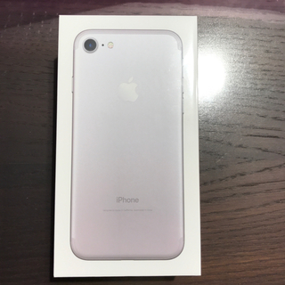 アップル(Apple)のiPhone7 32GB シルバー(スマートフォン本体)