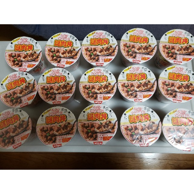 日清食品(ニッシンショクヒン)の謎肉丼 15個セット 日清食品  食品/飲料/酒の加工食品(インスタント食品)の商品写真