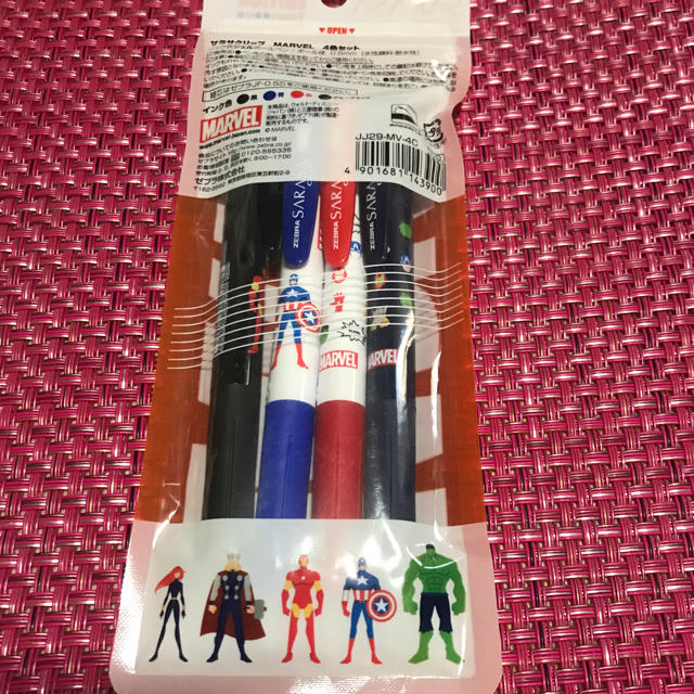 MARVEL(マーベル)のアベンジャーズ マーベル＜MARVEL＞サラサクリップ　0.5mm　4色セット インテリア/住まい/日用品の文房具(ペン/マーカー)の商品写真