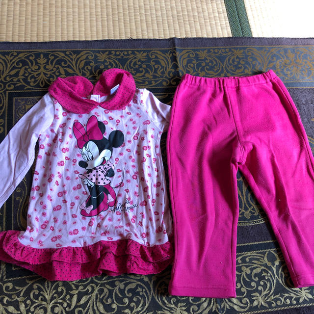 Disney(ディズニー)のミニーちゃん パジャマ 95センチ ディズニー キッズ/ベビー/マタニティのキッズ服女の子用(90cm~)(パジャマ)の商品写真