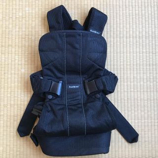 ベビービョルン(BABYBJORN)のベビービョルン ONE 抱っこ紐(抱っこひも/おんぶひも)