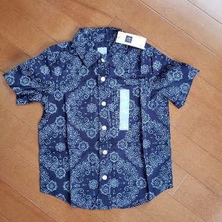 ベビーギャップ(babyGAP)の新品☆baby GAP　ペイズリー柄シャツ　110(Tシャツ/カットソー)