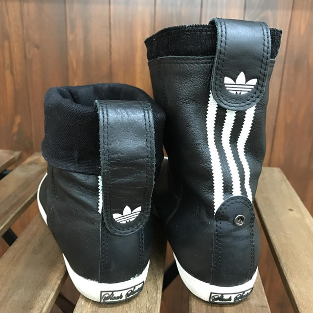 adidas(アディダス)のadidas   ショートブーツ   Black レディースの靴/シューズ(ブーツ)の商品写真