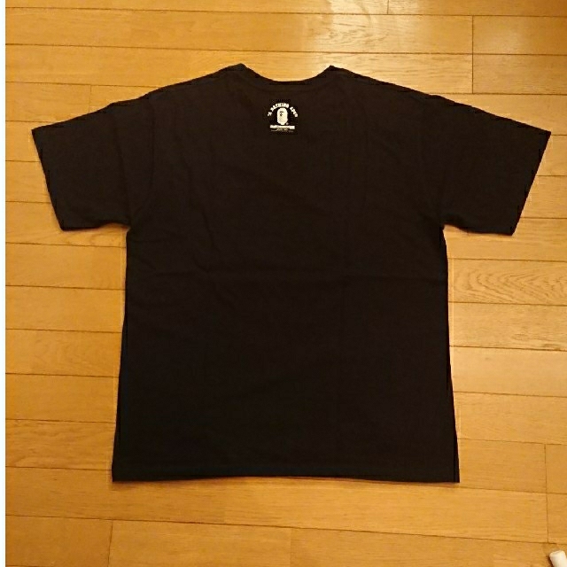 A BATHING APE(アベイシングエイプ)の☆限定品☆胸元スワロフスキー付きです。メンズＸＬ メンズのトップス(Tシャツ/カットソー(半袖/袖なし))の商品写真