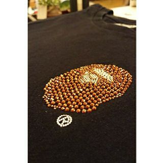 アベイシングエイプ(A BATHING APE)の☆限定品☆胸元スワロフスキー付きです。メンズＸＬ(Tシャツ/カットソー(半袖/袖なし))