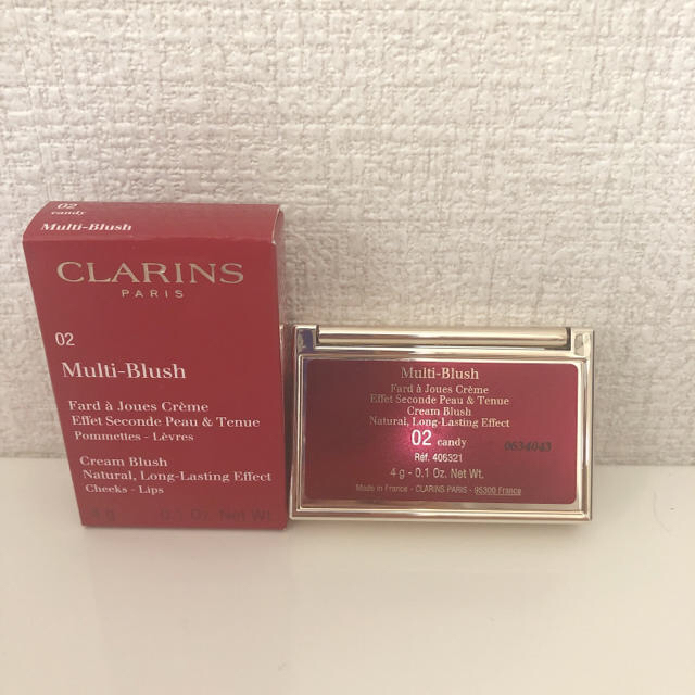 CLARINS(クラランス)の【新品】CLARINS クラランス マルチブラッシュ 02 キャンディー コスメ/美容のベースメイク/化粧品(チーク)の商品写真