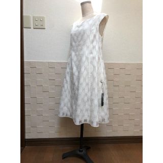 フォクシー(FOXEY)のFOXEY ほぼ半額 2019 新作 82,080円 美品 ワンピース 掲載(ひざ丈ワンピース)