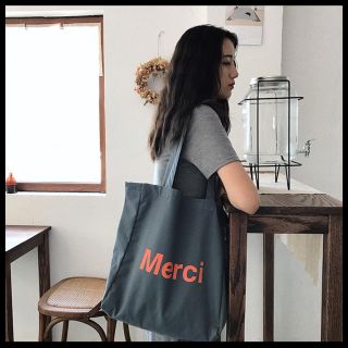 新品 レディース トートバッグ ヴィンテージ風 メルシー merci(トートバッグ)