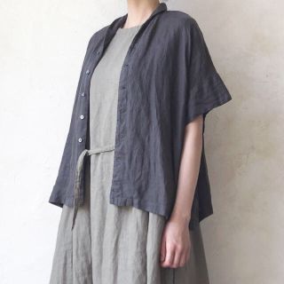 ネストローブ(nest Robe)のnest Robe リネンショールカラーシャツ  チャコールグレー(シャツ/ブラウス(半袖/袖なし))