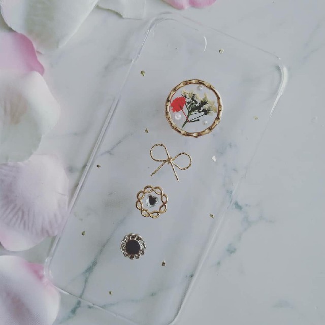 iPhoneケース　ハンドメイド　かすみ草とアリッサムの押し花の通販 by RSI's shop｜ラクマ