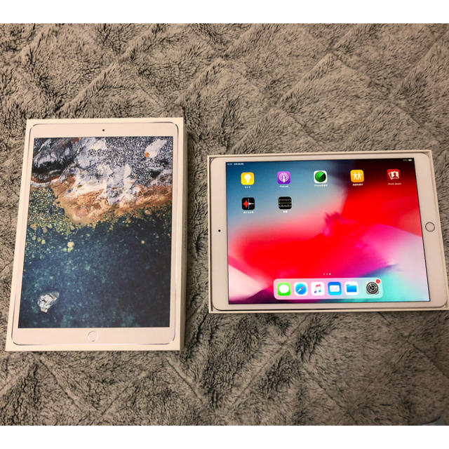 iPad(アイパッド)のiPad pro 10.5 SIMフリー  64GB  スマホ/家電/カメラのPC/タブレット(タブレット)の商品写真