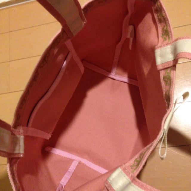 TOCCA(トッカ)のTOCCA トートバッグ 限定 ピンク レディースのバッグ(トートバッグ)の商品写真