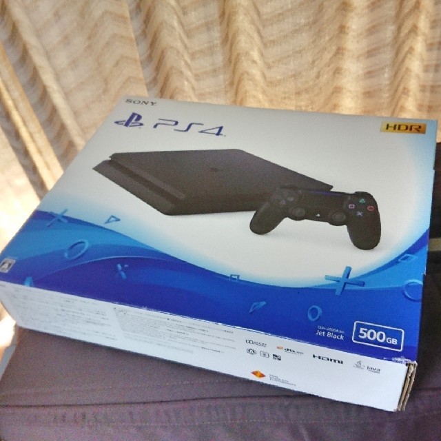 【未開封】PlayStation4 jet black 500GB