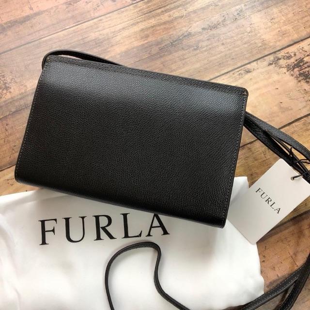 Furla(フルラ)の新品 フルラ LIKE ライク ショルダーウォレット ブラック 大人気 レディースのバッグ(ショルダーバッグ)の商品写真