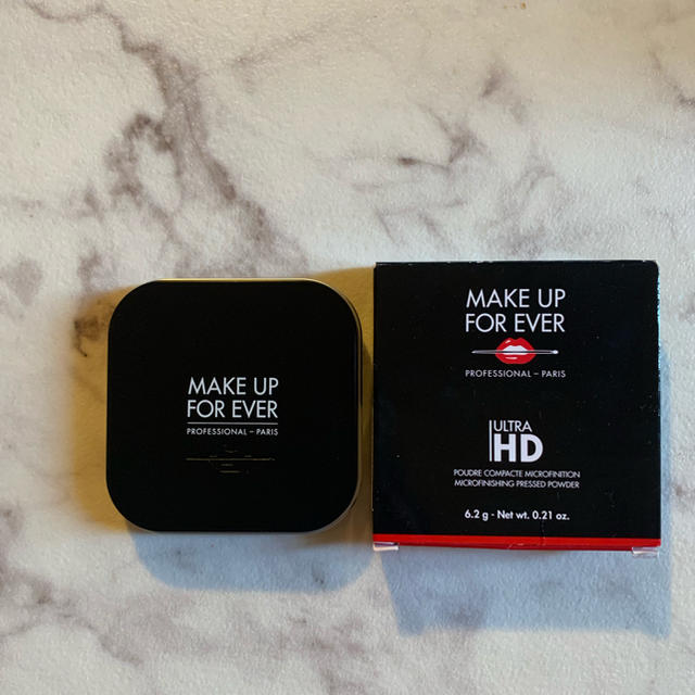 MAKE UP FOR EVER(メイクアップフォーエバー)の MAKE UP FOR EVER ウルトラHDプレストパウダー  コスメ/美容のベースメイク/化粧品(フェイスパウダー)の商品写真