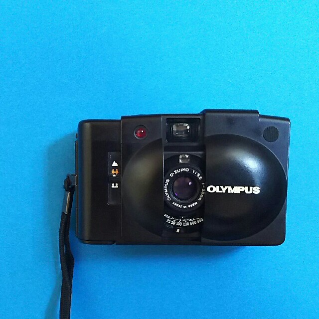 値下げ‼️OLYMPUS  XA2珍しいA16、A11フラッシュ2個セットスマホ/家電/カメラ