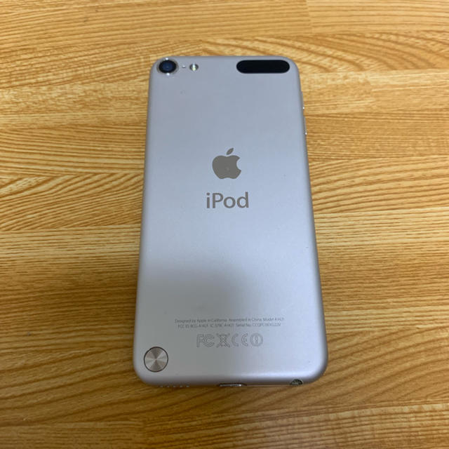 iPod touch(アイポッドタッチ)のiPod touch 第5世代 16GB スマホ/家電/カメラのPC/タブレット(タブレット)の商品写真