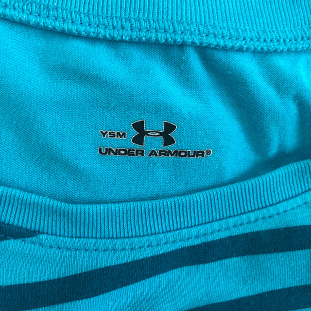 UNDER ARMOUR(アンダーアーマー)のアンダー アーマー キッズ Tシャツ YSM 約130cm キッズ/ベビー/マタニティのキッズ服女の子用(90cm~)(Tシャツ/カットソー)の商品写真