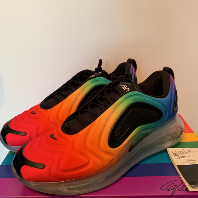 nike airmax720  28cm