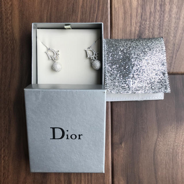 Christian Dior(クリスチャンディオール)のディオール ピアス レディースのアクセサリー(ピアス)の商品写真