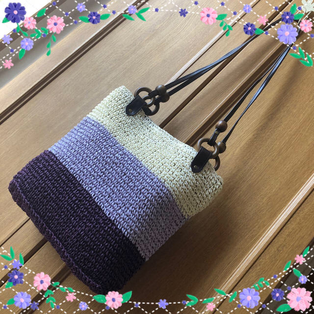  未使用❣️ 手編み風 カゴ ショルダー バック❣️紫 グラデーション レディースのバッグ(かごバッグ/ストローバッグ)の商品写真
