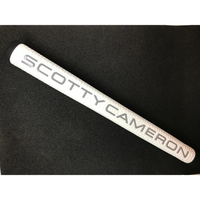 Scotty Cameron(スコッティキャメロン)のスコッティ キャメロン マタドール ホワイト MID-LARGE パターグリップ スポーツ/アウトドアのゴルフ(クラブ)の商品写真