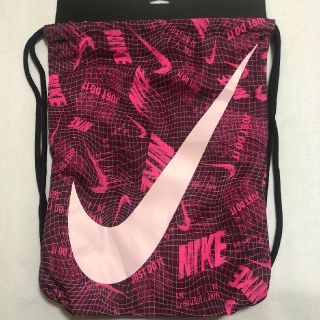 ナイキ(NIKE)のNIKE ナイキ ナップサック ジュニア キッズ ジムサック ピンク レッド(リュックサック)