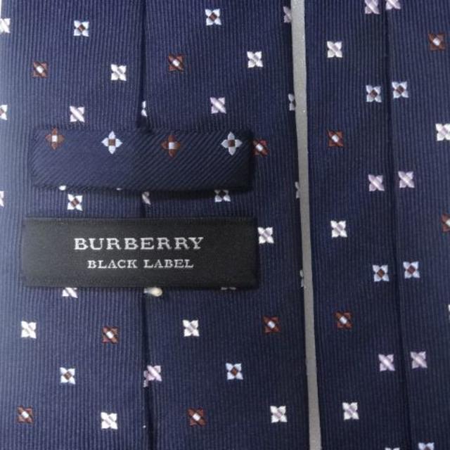 BURBERRY BLACK LABEL(バーバリーブラックレーベル)の希少★バーバリーブラックレーベル★【花柄】高級ネクタイ★ メンズのファッション小物(ネクタイ)の商品写真