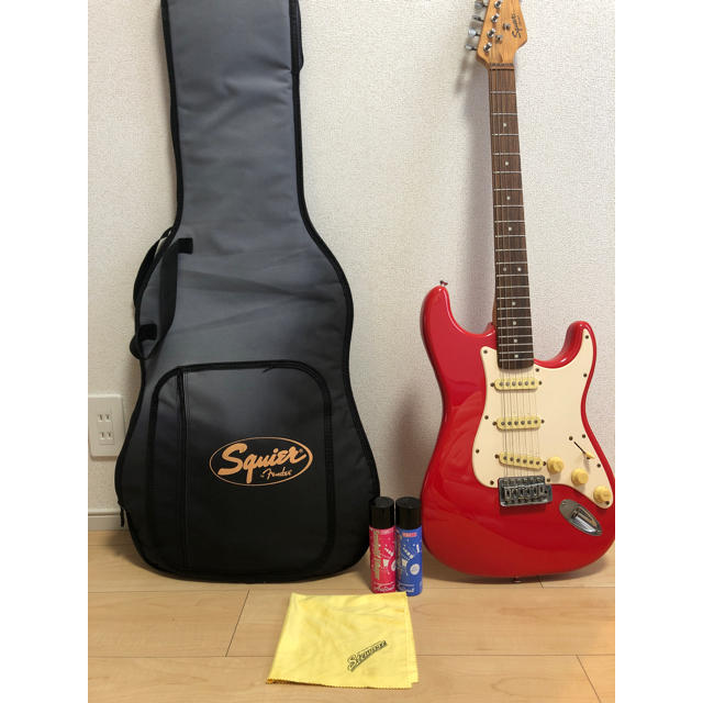 Squier By Fender ストラトギター 赤 ジャンク品の通販 By Y S Shop ラクマ