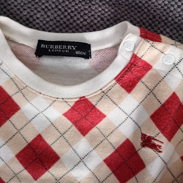 BURBERRY(バーバリー)のBURBERRY　長袖カットソー　80cm キッズ/ベビー/マタニティのベビー服(~85cm)(シャツ/カットソー)の商品写真