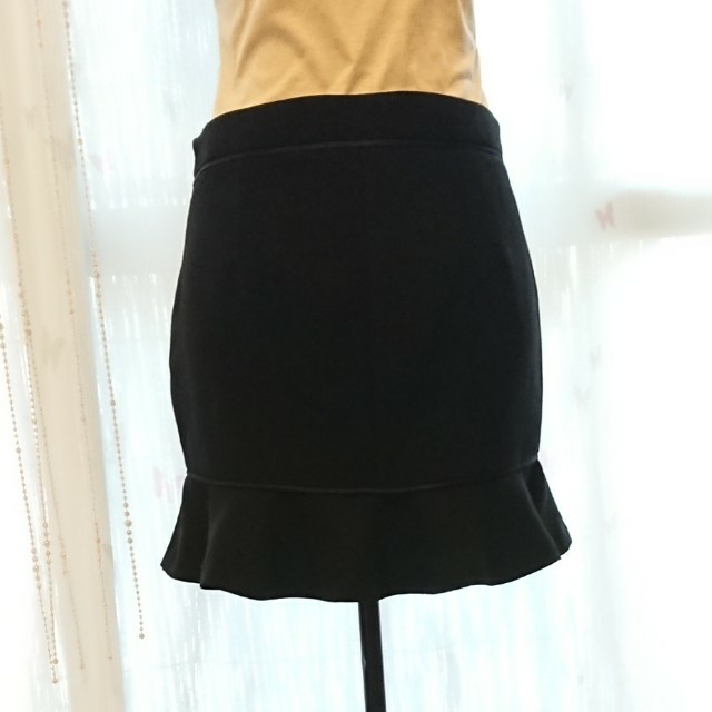 ZARA(ザラ)のZARA マーメイドミニスカ レディースのスカート(ミニスカート)の商品写真