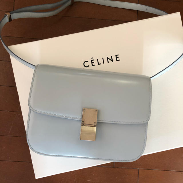 celine(セリーヌ)のC様専用ページ   セリーヌ  クラシックボックス ライトブルー レディースのバッグ(ショルダーバッグ)の商品写真